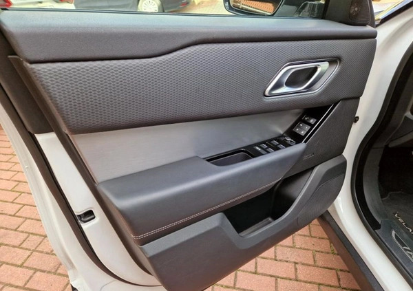Land Rover Range Rover Velar cena 215000 przebieg: 39000, rok produkcji 2020 z Białystok małe 232